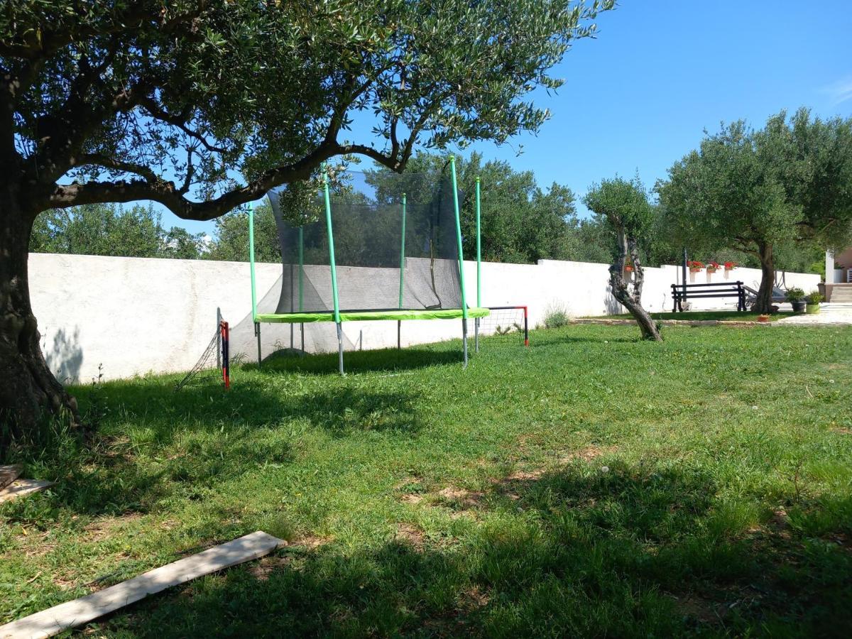 Villa Leggiero Benkovac Exterior foto